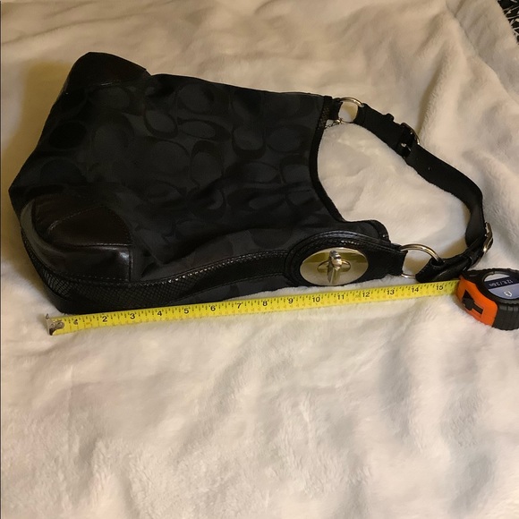 Coach Handbag - Picture 7 of 9